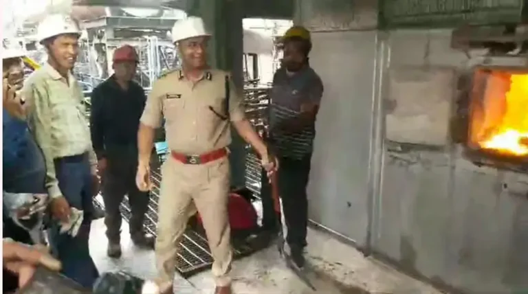 CG News:पुलिस ने जलाया 23 हजार किलो गांजा