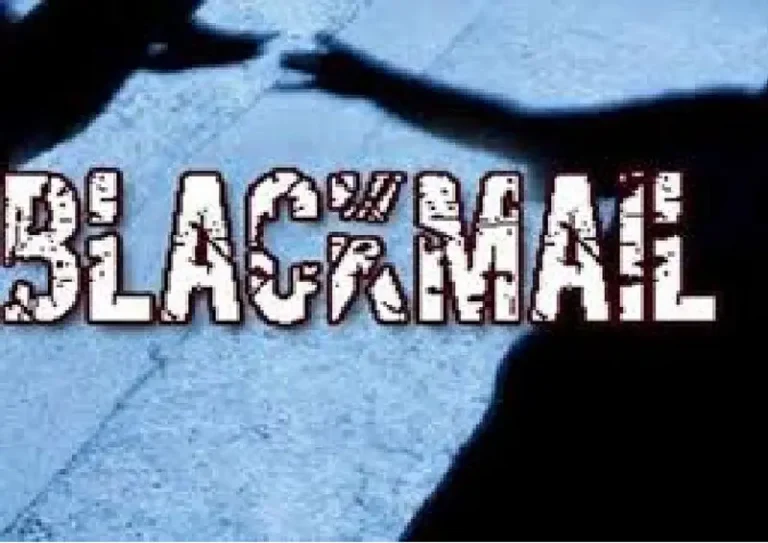 BLACKMAIL:युवक को प्रेमजाल में फंसाया अब युवती कर रही ब्लैकमेल
