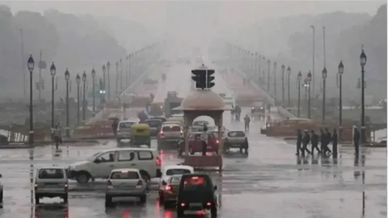 Delhi NCR:दिल्ली-एनसीआर में छाए रहेंगे बादल, कई राज्यों में होगी बारिश