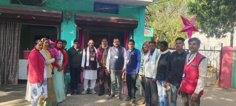 जिला कार्यालय राष्ट्रीय मजदूर कांग्रेस इंटक में हुई पदाधिकारियों की बैठक होने वाले चुनाव के साथ मजदूरों को संगठित करने पर की गई चर्चा
