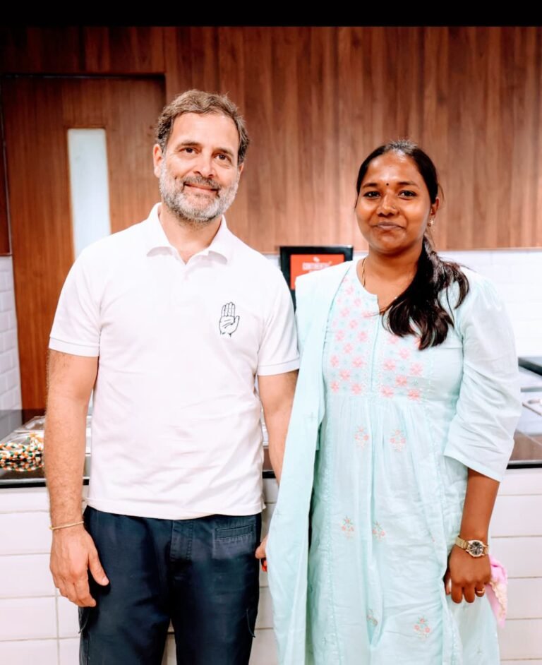 राहुल गांधी से प्रीति मांझी की मुलाक़ात जीपीएम जिले की नेत्री ने बताई बैगाओं की समस्याएं