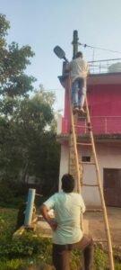 स्ट्रीट लाइट लगने से जगमगाई मरवाही नगर पंचायत की गलियां 1 IMG 20251020 WA0579