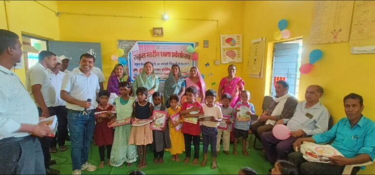 संकुल स्तरीय शाला प्रवेश उत्सव का आयोजन किया गया ग्राम निमधा के कन्या माध्यमिक शाला में